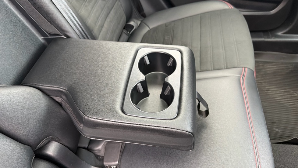 Ford Kuga 2.5 FHEV ST-Line Edition 5dr CVT Hybrid Estate - Image 48