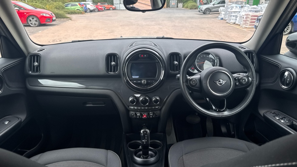 MINI Countryman 1.5 Cooper Classic 5dr Auto Petrol Hatchback - Image 4