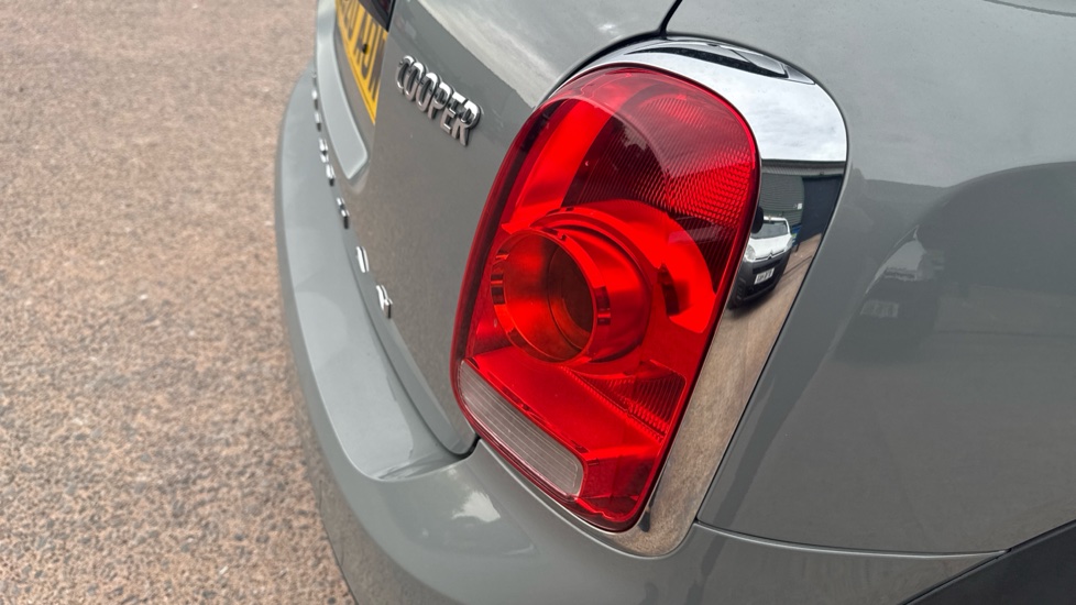 MINI Countryman 1.5 Cooper Classic 5dr Auto Petrol Hatchback - Image 22