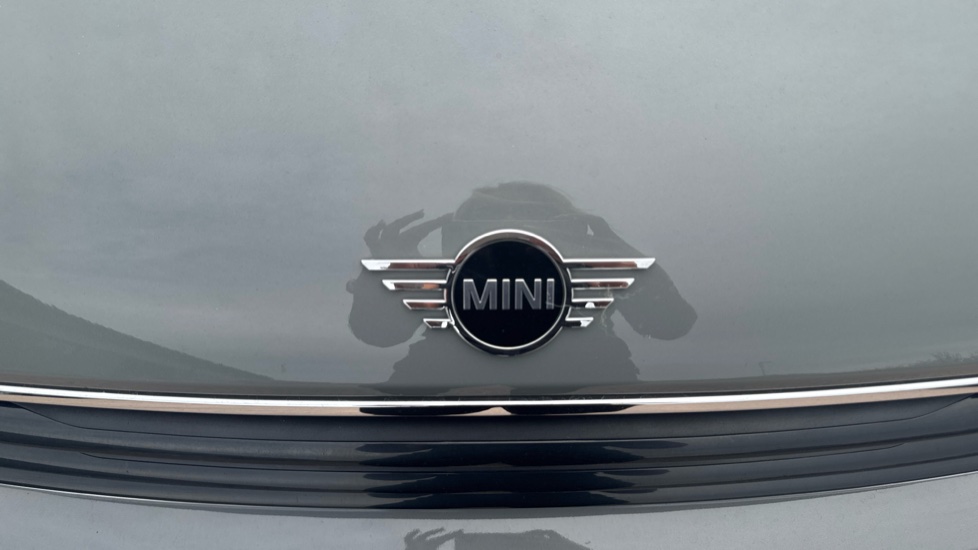 MINI Countryman 1.5 Cooper Classic 5dr Auto Petrol Hatchback - Image 39
