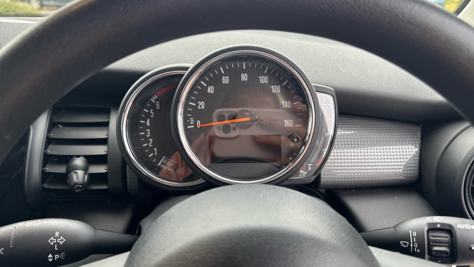 MINI Hatchback 1.5 Cooper Classic II 3dr Petrol Hatchback - Image 9