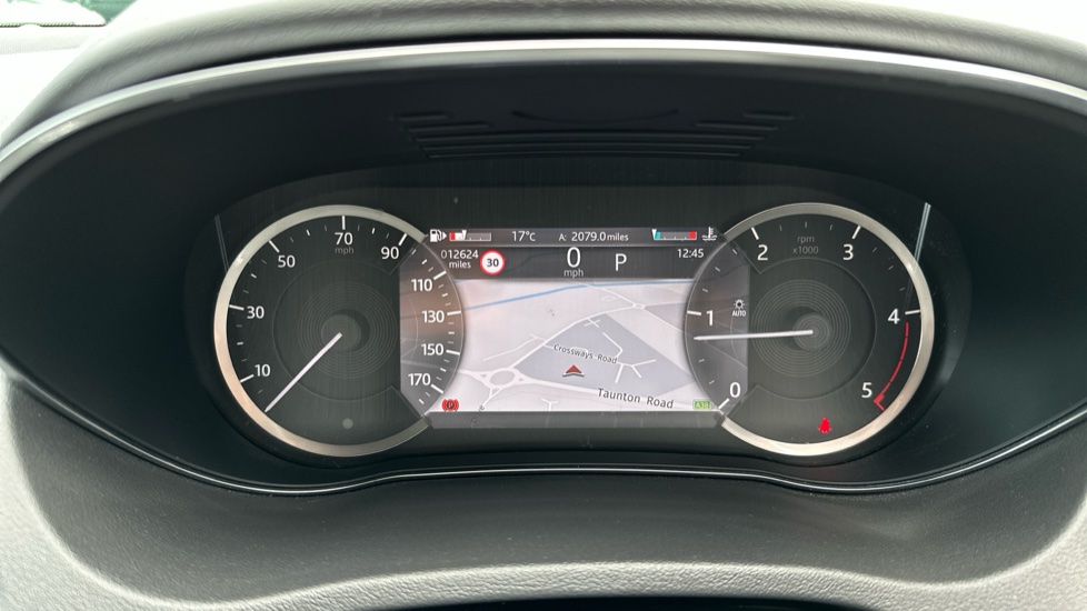 Jaguar E-Pace 2.0 D165 R-Dynamic SE 5dr Auto Diesel Estate - Image 9