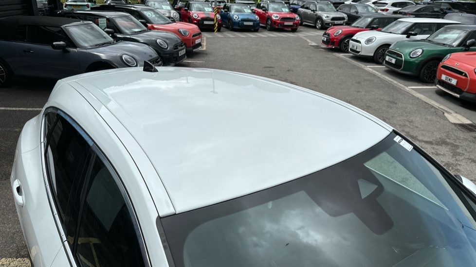 Jaguar E-Pace 2.0 D165 R-Dynamic SE 5dr Auto Diesel Estate - Image 21