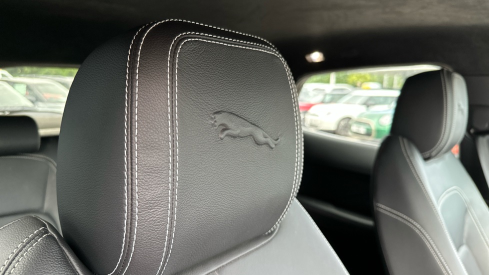 Jaguar E-Pace 2.0 D165 R-Dynamic SE 5dr Auto Diesel Estate - Image 28