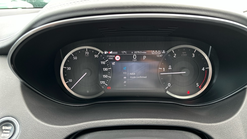 Jaguar E-Pace 2.0 D165 R-Dynamic SE 5dr Auto Diesel Estate - Image 32