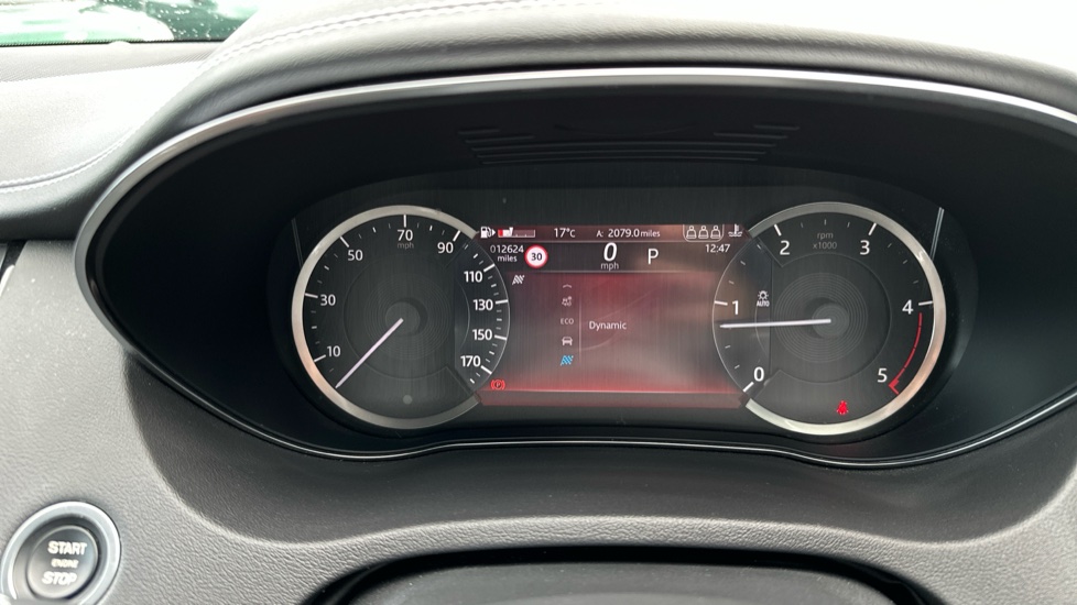 Jaguar E-Pace 2.0 D165 R-Dynamic SE 5dr Auto Diesel Estate - Image 35