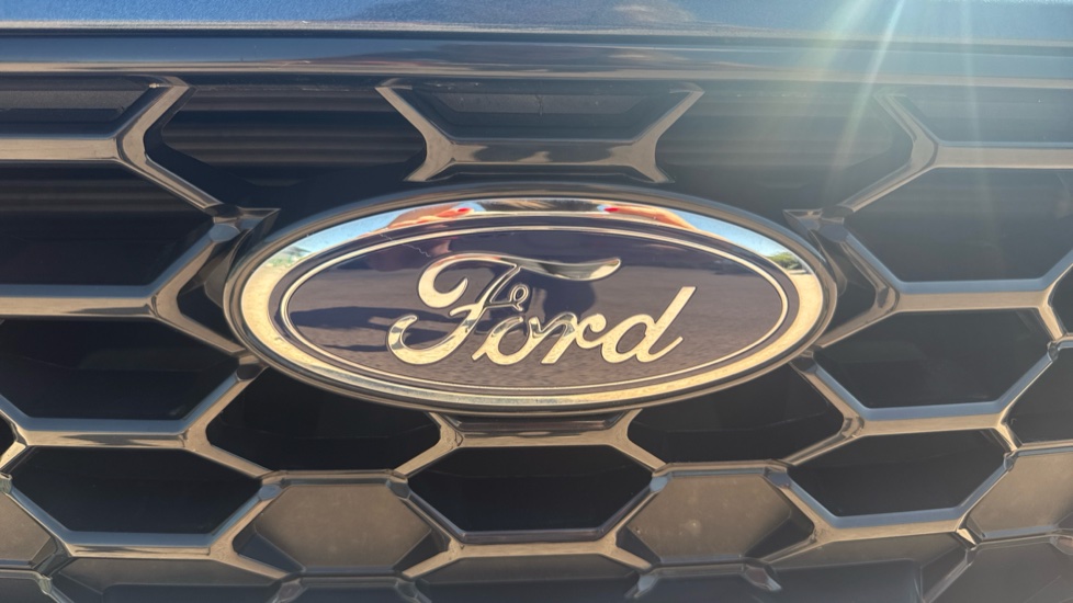 Ford Focus 1.0 EcoBoost Hybrid mHEV 155 ST-Line Edition 5dr Petrol Hatchback - Image 25