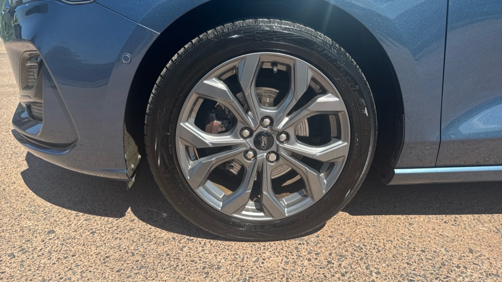 Ford Focus 1.0 EcoBoost Hybrid mHEV 155 ST-Line Edition 5dr Petrol Hatchback - Image 28