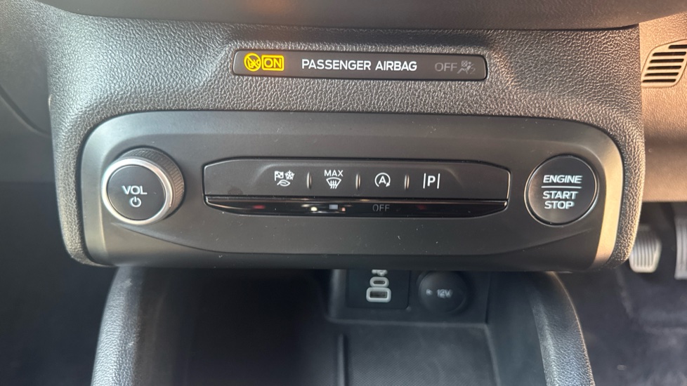 Ford Focus 1.0 EcoBoost Hybrid mHEV 155 ST-Line Edition 5dr Petrol Hatchback - Image 42