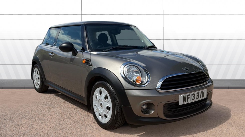 MINI Hatchback 1.6 First 3dr Petrol Hatchback - Image 1