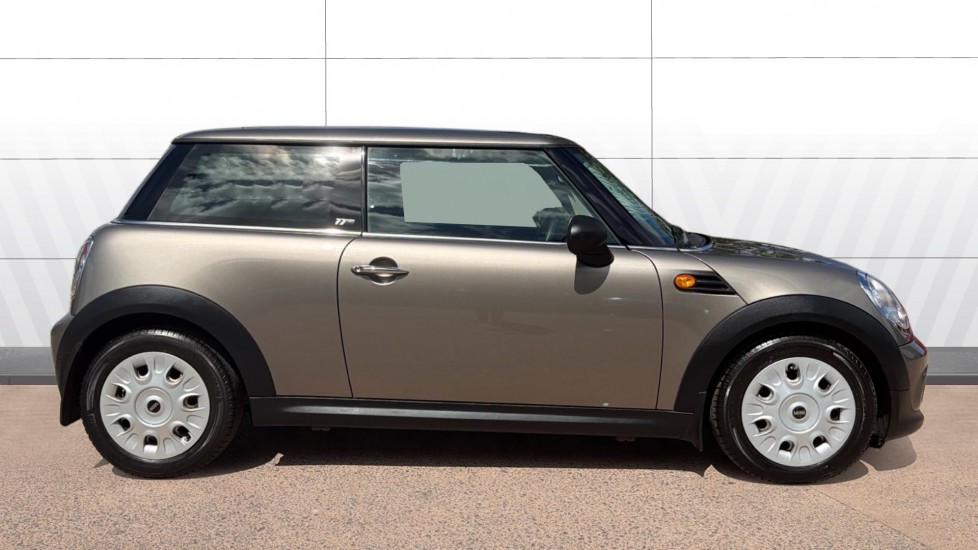 MINI Hatchback 1.6 First 3dr Petrol Hatchback - Image 3