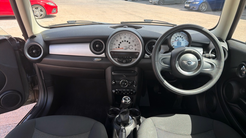 MINI Hatchback 1.6 First 3dr Petrol Hatchback - Image 4