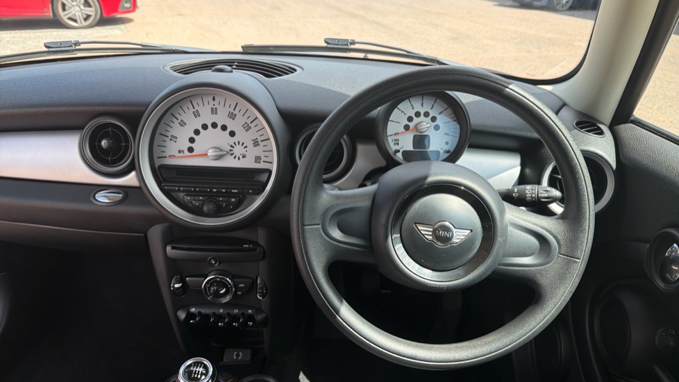 MINI Hatchback 1.6 First 3dr Petrol Hatchback - Image 5