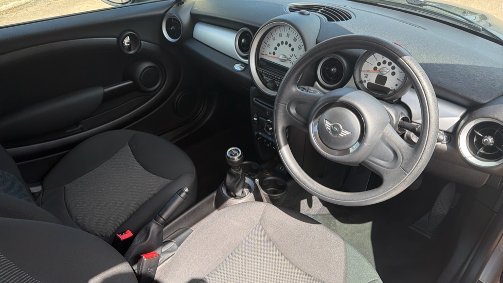 MINI Hatchback 1.6 First 3dr Petrol Hatchback - Image 6