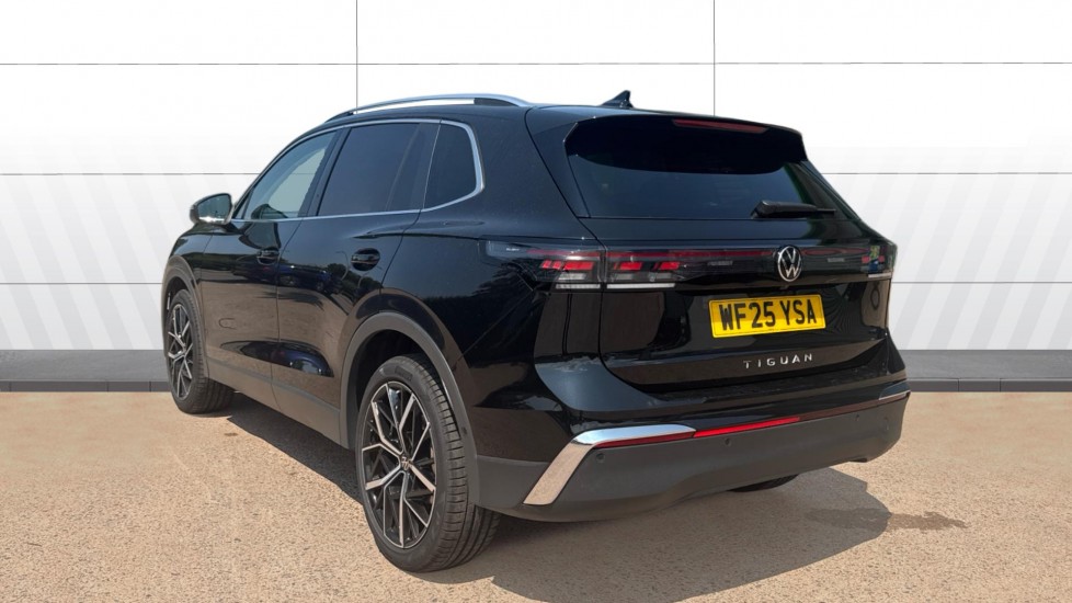 Volkswagen Tiguan 2.0 TDI Elegance 5dr DSG Diesel Estate - Image 2