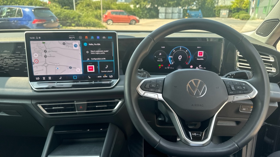 Volkswagen Tiguan 2.0 TDI Elegance 5dr DSG Diesel Estate - Image 5