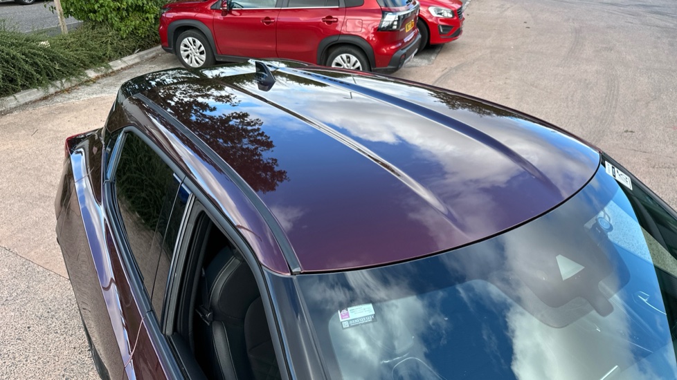 Nissan Juke 1.0 DiG-T Tekna 5dr Petrol Hatchback - Image 21