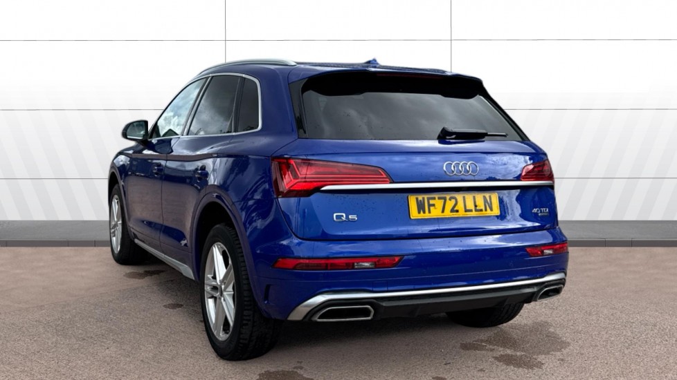 Audi Q5 40 TDI Quattro S Line 5dr S Tronic [Tech Pack] Diesel Estate - Image 2