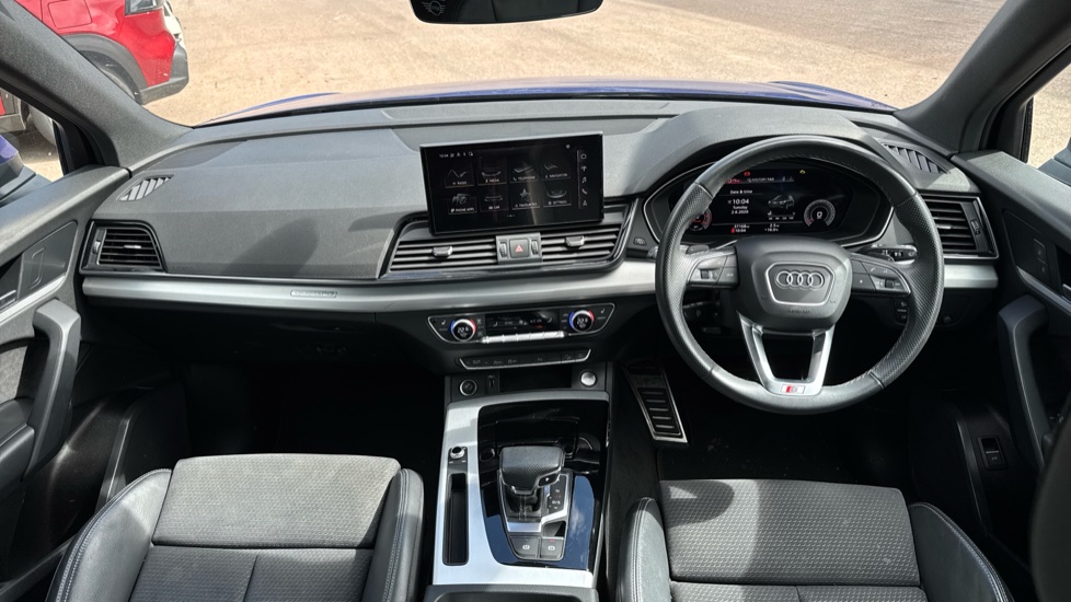 Audi Q5 40 TDI Quattro S Line 5dr S Tronic [Tech Pack] Diesel Estate - Image 4