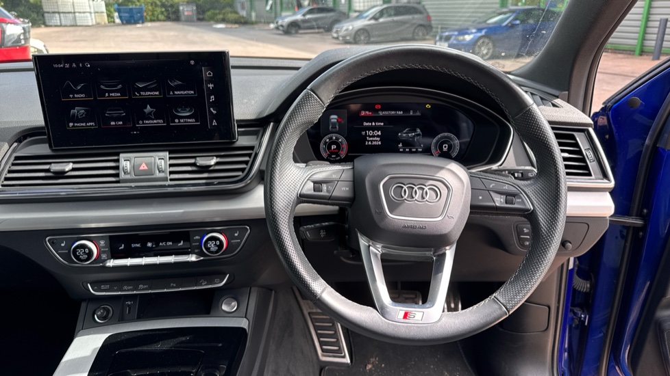 Audi Q5 40 TDI Quattro S Line 5dr S Tronic [Tech Pack] Diesel Estate - Image 5