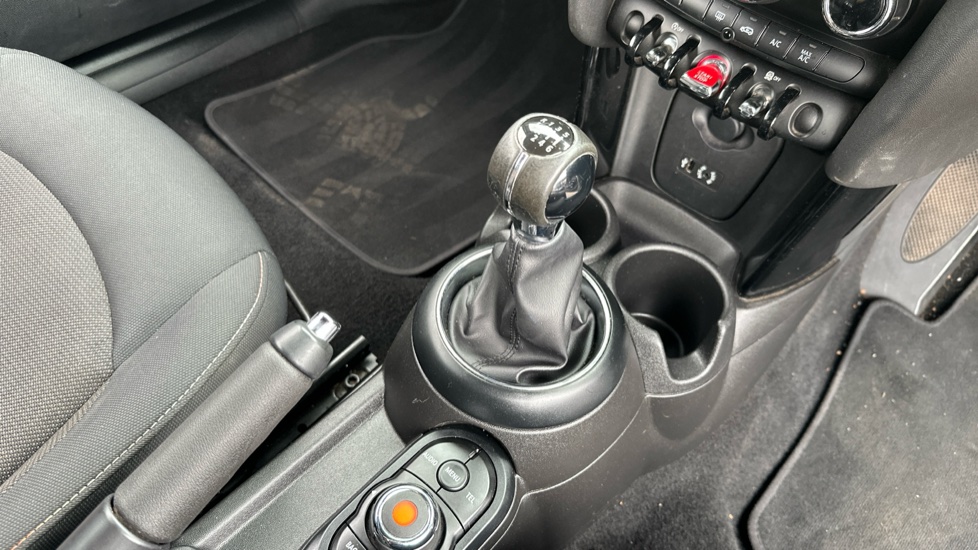 MINI Convertible 1.5 Cooper 2dr Petrol Convertible - Image 10