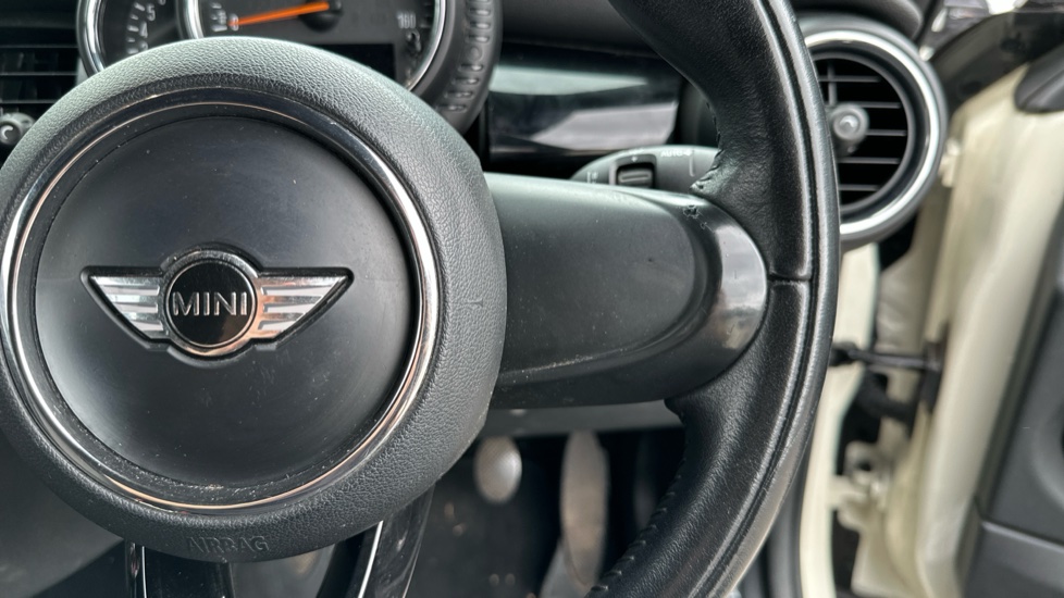 MINI Convertible 1.5 Cooper 2dr Petrol Convertible - Image 18