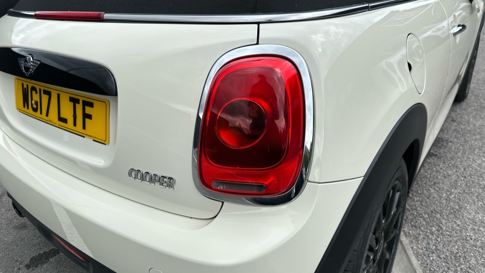 MINI Convertible 1.5 Cooper 2dr Petrol Convertible - Image 22