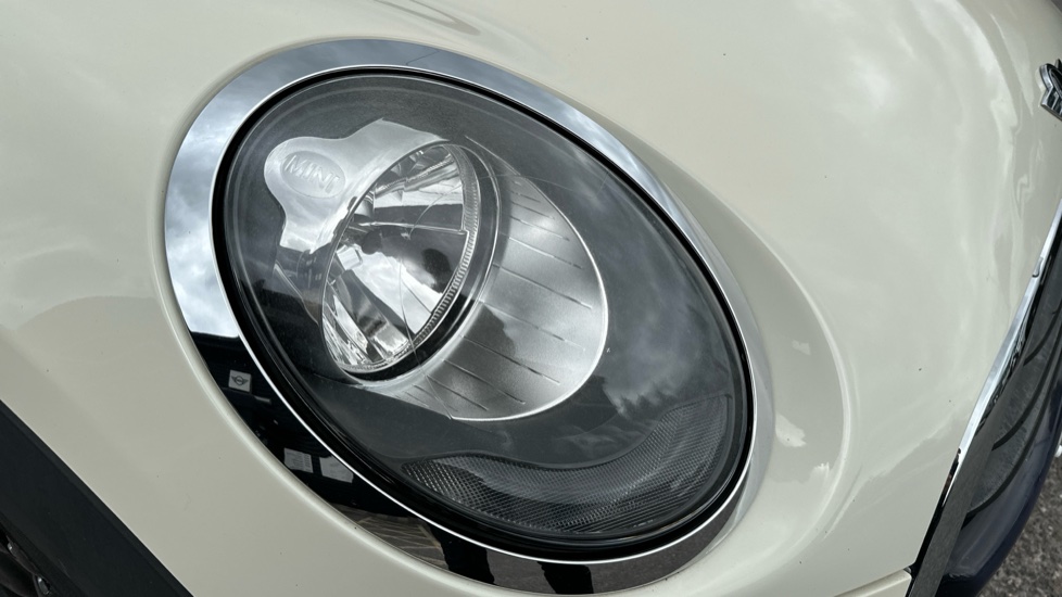 MINI Convertible 1.5 Cooper 2dr Petrol Convertible - Image 23