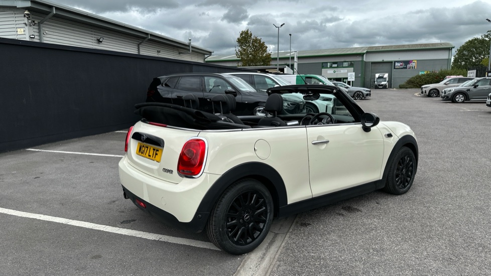 MINI Convertible 1.5 Cooper 2dr Petrol Convertible - Image 28