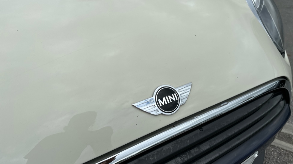 MINI Convertible 1.5 Cooper 2dr Petrol Convertible - Image 30
