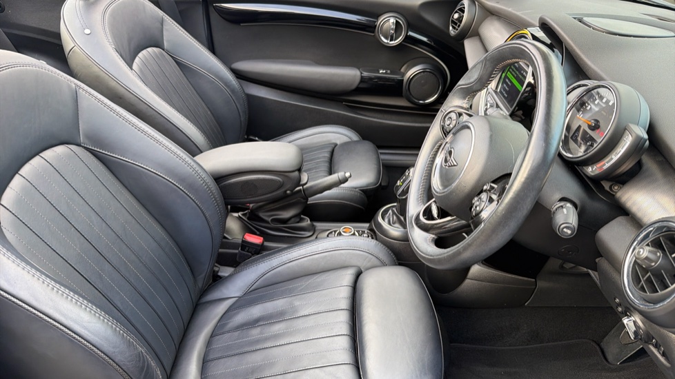 MINI Convertible 1.5 Cooper Exclusive II 2dr Auto [Comfort/Nav Pk] Petrol Convertible - Image 11