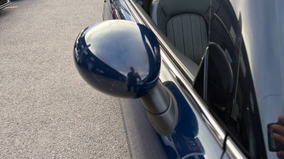 MINI Convertible 1.5 Cooper Exclusive II 2dr Auto [Comfort/Nav Pk] Petrol Convertible - Image 40