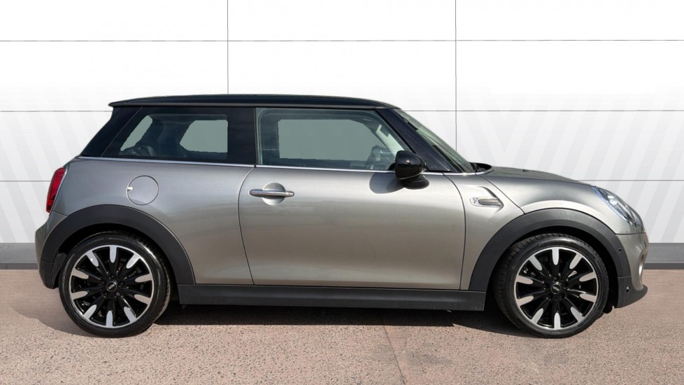 MINI Hatchback 1.5 Cooper Exclusive II 3dr Auto Petrol Hatchback - Image 3
