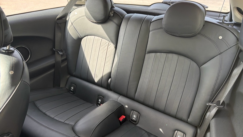 MINI Hatchback 1.5 Cooper Exclusive II 3dr Auto Petrol Hatchback - Image 12