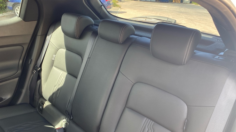Nissan Juke 1.0 DiG-T 114 Tekna 5dr DCT Petrol Hatchback - Image 12