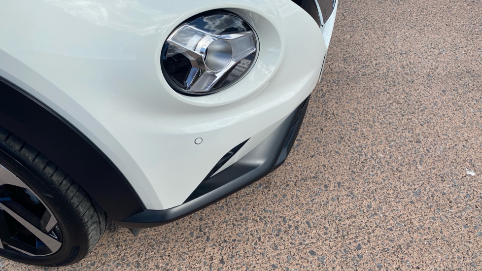 Nissan Juke 1.0 DiG-T 114 Tekna 5dr DCT Petrol Hatchback - Image 29