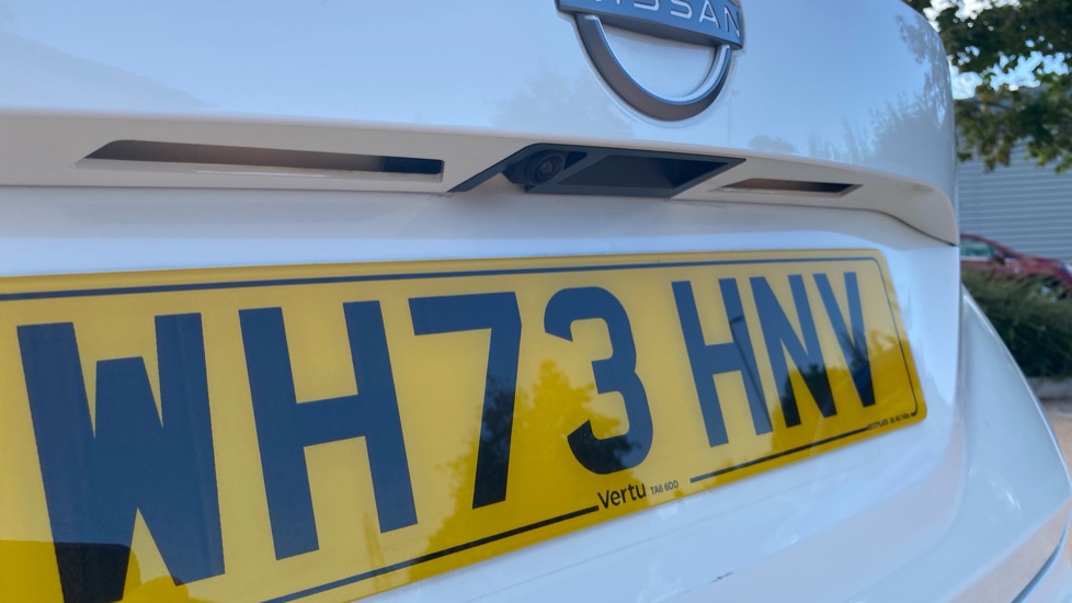 Nissan Juke 1.0 DiG-T 114 Tekna 5dr DCT Petrol Hatchback - Image 38