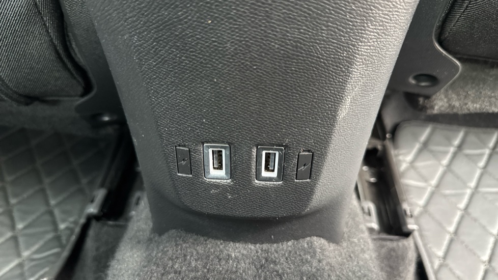 Vauxhall Mokka 1.2 Turbo 136 Griffin 5dr Petrol Hatchback - Image 41