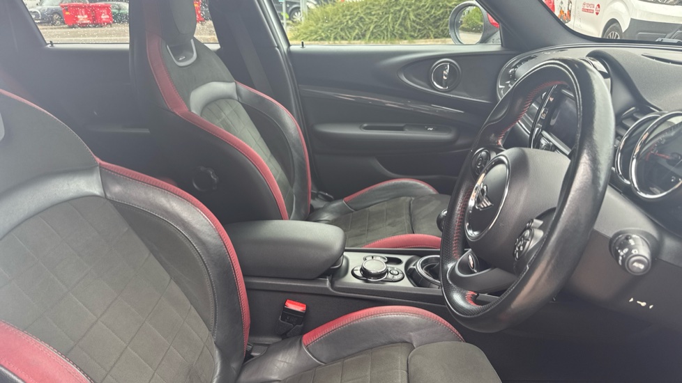 MINI Clubman 2.0 John Cooper Works ALL4 6dr [Chili/Nav+ Pack] Petrol Estate - Image 11