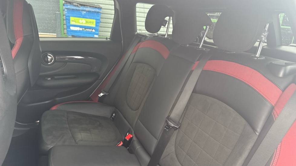 MINI Clubman 2.0 John Cooper Works ALL4 6dr [Chili/Nav+ Pack] Petrol Estate - Image 12