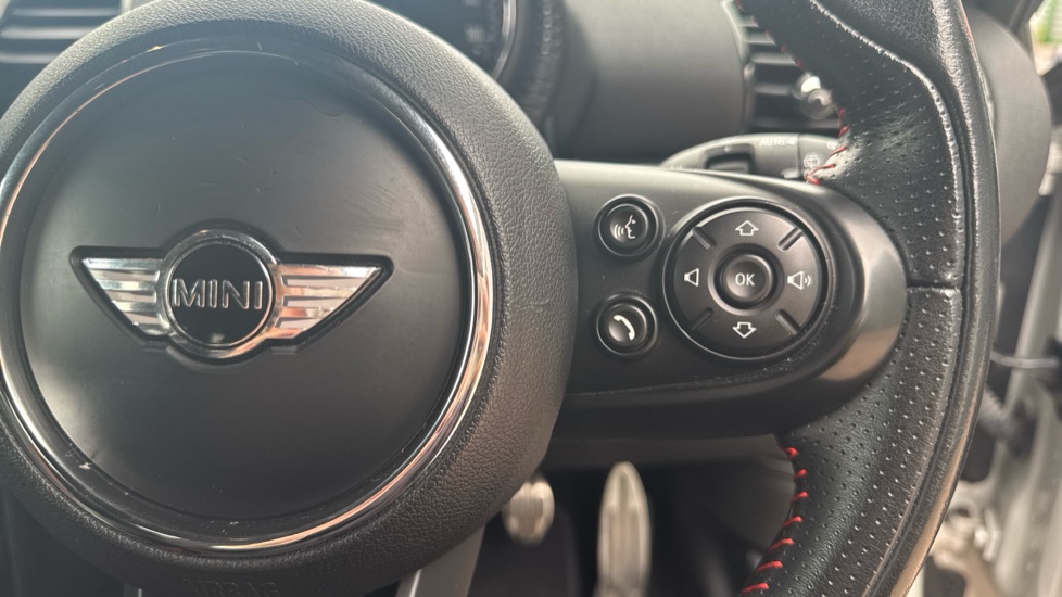 MINI Clubman 2.0 John Cooper Works ALL4 6dr [Chili/Nav+ Pack] Petrol Estate - Image 18