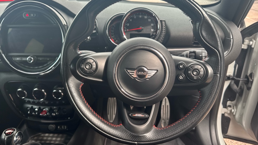 MINI Clubman 2.0 John Cooper Works ALL4 6dr [Chili/Nav+ Pack] Petrol Estate - Image 43