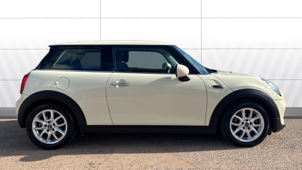 MINI Hatchback 1.5 One II 3dr Petrol Hatchback - Image 3