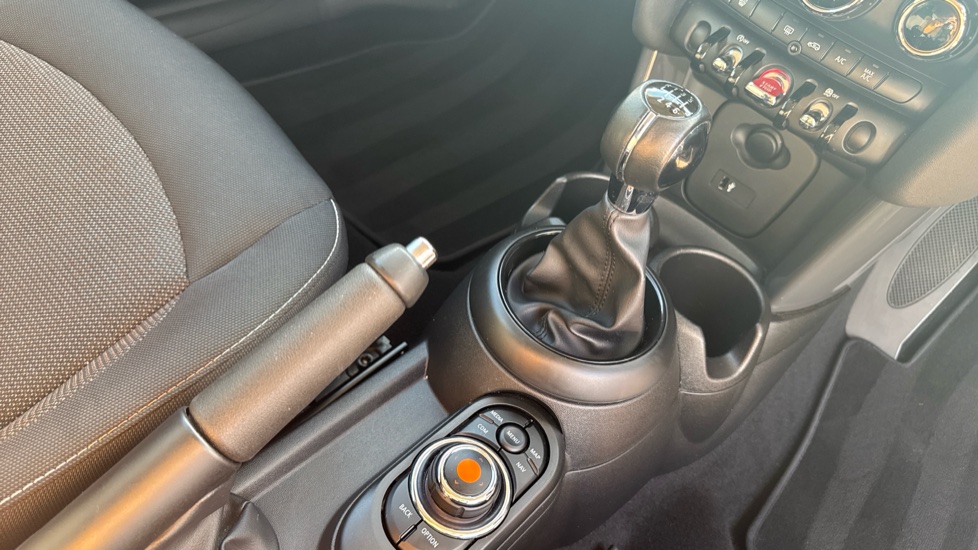 MINI Hatchback 1.5 One II 3dr Petrol Hatchback - Image 10