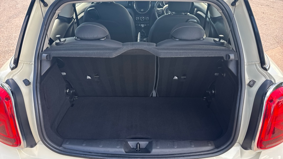 MINI Hatchback 1.5 One II 3dr Petrol Hatchback - Image 13