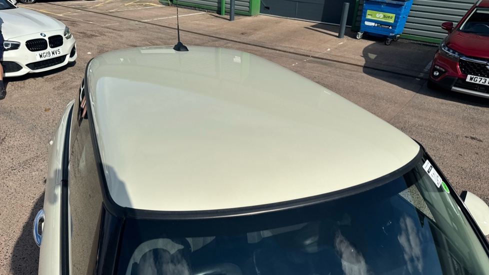 MINI Hatchback 1.5 One II 3dr Petrol Hatchback - Image 21