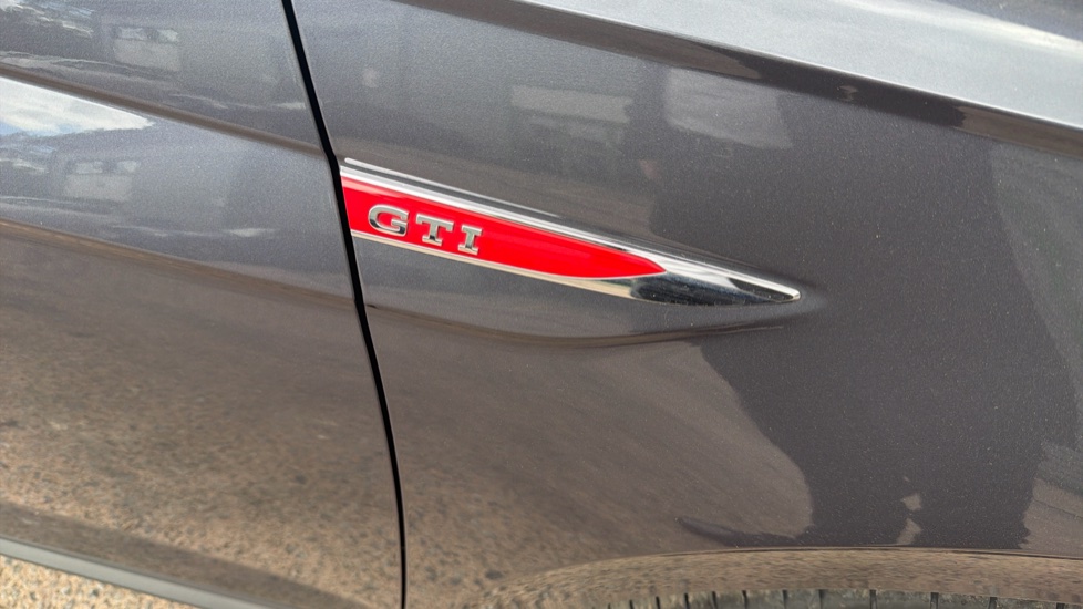 Volkswagen Polo 2.0 TSI GTI 5dr DSG Petrol Hatchback - Image 41