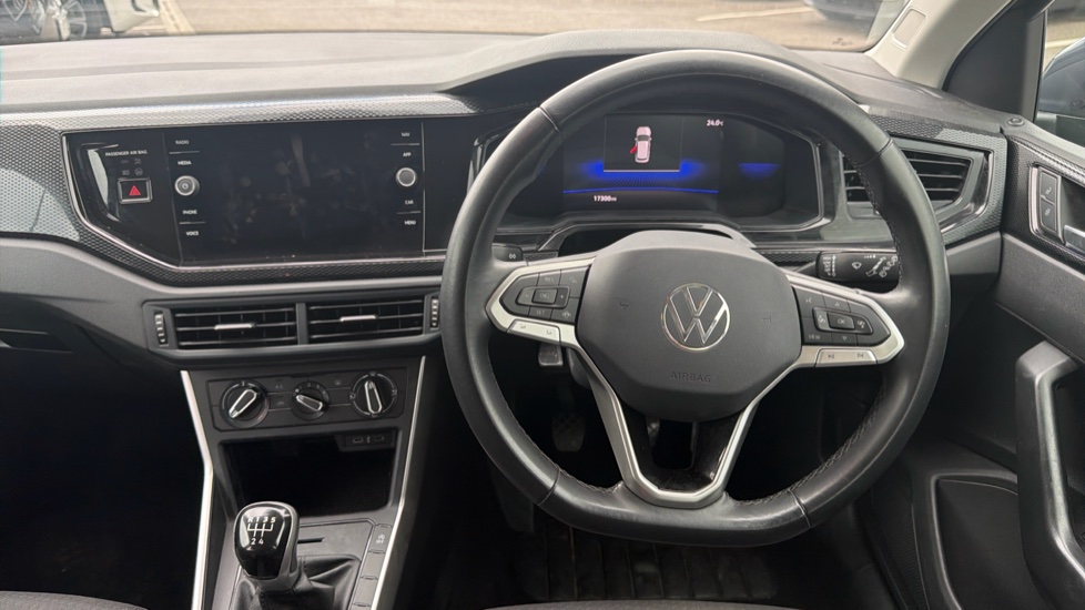 Volkswagen Polo 1.0 Life 5dr Petrol Hatchback - Image 5