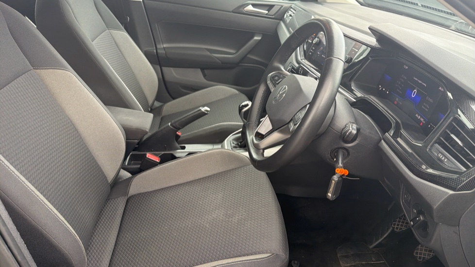 Volkswagen Polo 1.0 Life 5dr Petrol Hatchback - Image 11