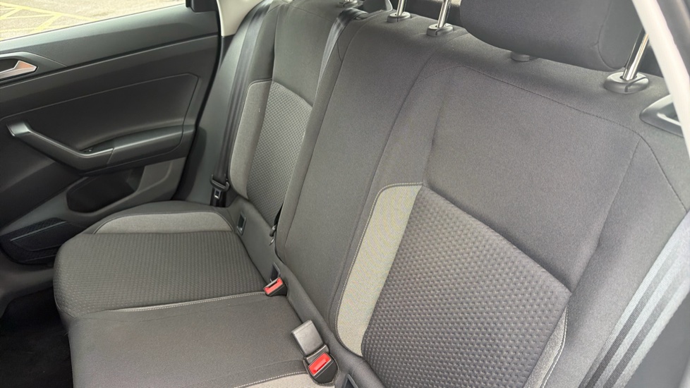 Volkswagen Polo 1.0 Life 5dr Petrol Hatchback - Image 12